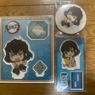 귀멸의 칼날 이노스케 아크릴 스탠드 캔뱃지 씰 세트