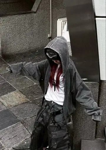 XU studs washing zip up hoodie pressing