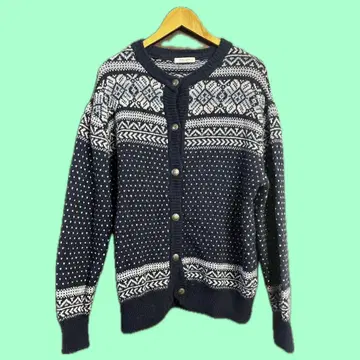 네이비 페어아일 패턴 가디건