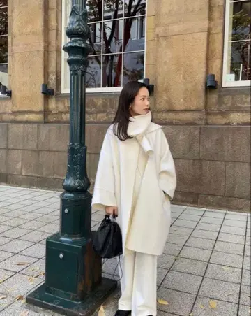 stunning lure 스터링 루어 * 스톨 판초 코트 ( 화이트 )