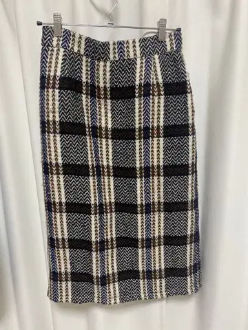 UNTITLED 체크 무늬 타이트 스커트 사이즈 3