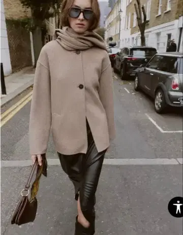 ZARA 울 숏 스카프 코트