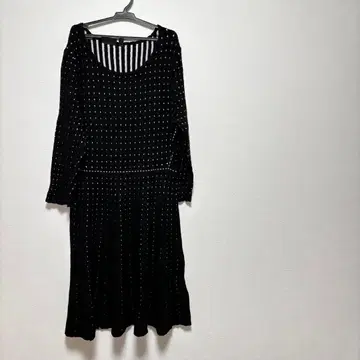 [ 새상품급 ] NINA LEONARD 블랙 니트 원피스 XL