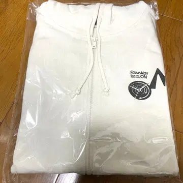 SnowMan 투어 후드티 L 사이즈