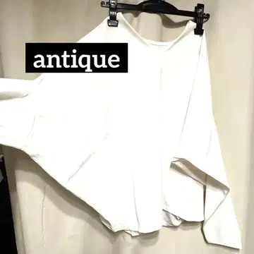 [ antiqua ] V넥 화이트 긴팔 돌먼 티셔츠 조젯 원단