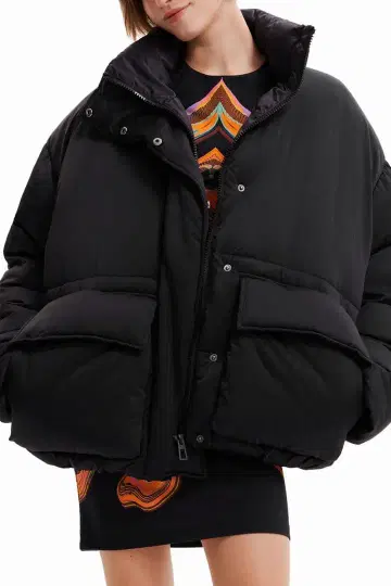 Desigual 데시구알 다운 오버 사이즈 블랙