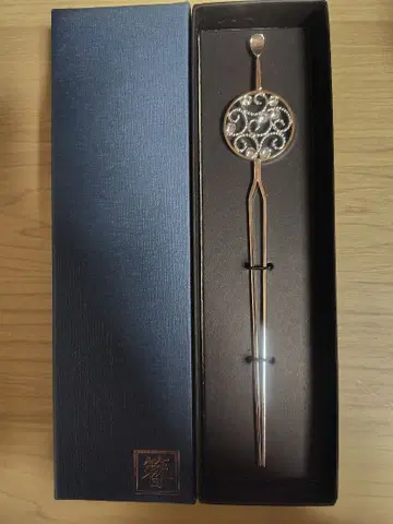 헤어콤 당초 무늬