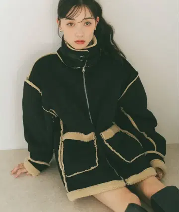 리버서블 무스탕 보아 코트