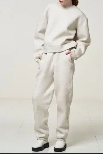 THE TOE 맨투맨 상하의 세트