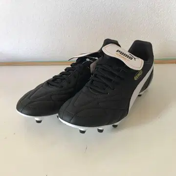 새상품 택 포함 푸마 남성용 축구 스파이크