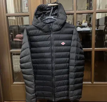 DAIHTON 후드 부착 블랙 다운 자켓 사이즈 40