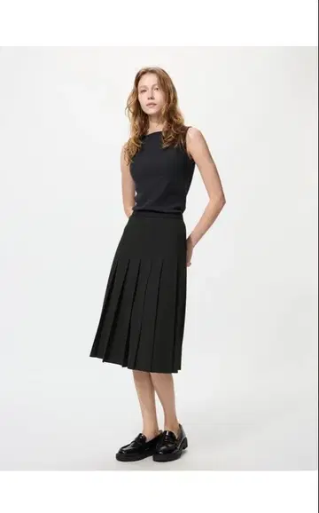 UNIQLO 와이드 플리츠 미디 스커트 블랙 M 미사용 새상품