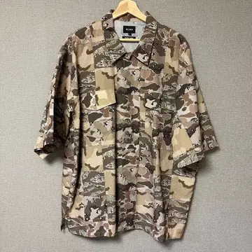 카모플라쥬 이지 셔츠