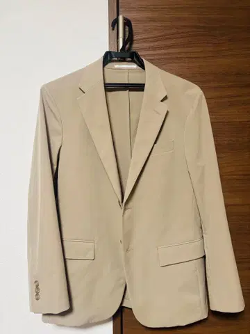 유니클로 셋업 베이지