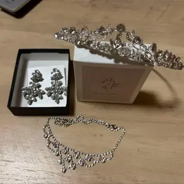 웨딩 티아라, 목걸이, 귀찌 3종 세트