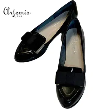 컨디션 최상 artemis by DIANA 그로그랭 리본 로퍼 블랙 23