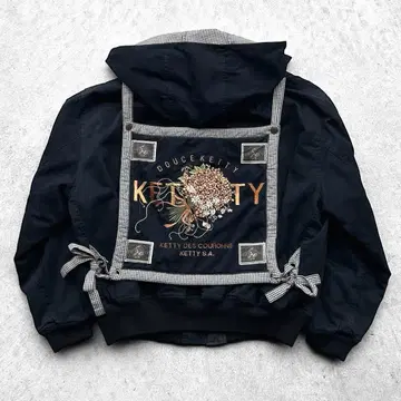 새상품급 KETTY 케티 꽃무늬 자수 로고 후드 부착 블루종 자켓 M