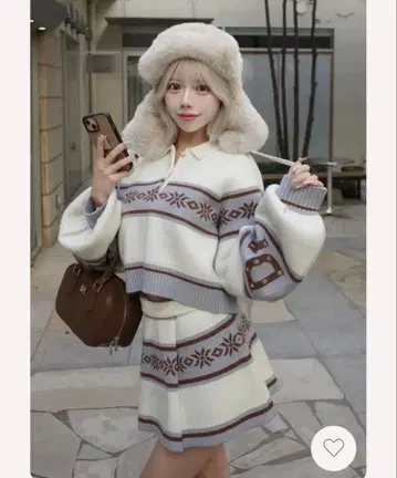 다리치 DARICH 스노우 패턴 라메 니트 셋업 ivory