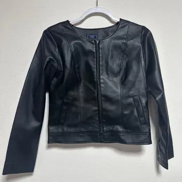 MARBLE WALTZ 블랙 가죽 자켓