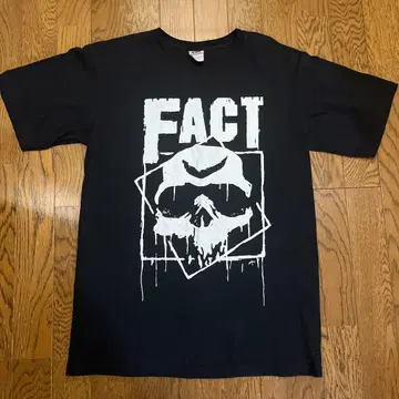 FACT T셔츠 M 사이즈
