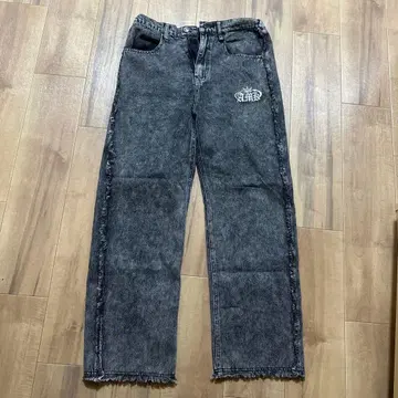 다크 그레이 프린지 데님 팬츠