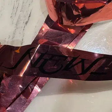 SEVENTEEN NEW_ 은색 테이프 노컷 핑크