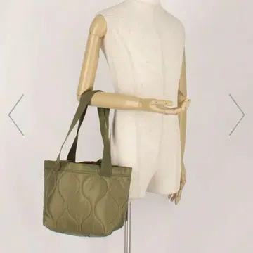 올리브 퀼팅 토트백