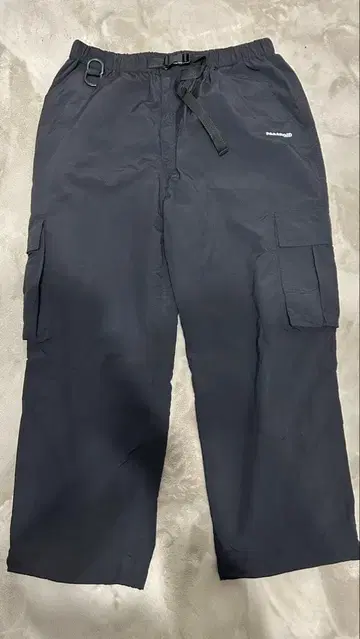 PARANOID 블랙 나일론 카고 팬츠