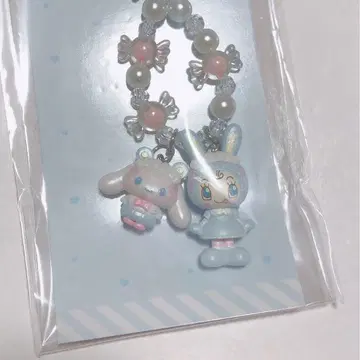 메조피아노 산리오 시나몬 베리에 키링