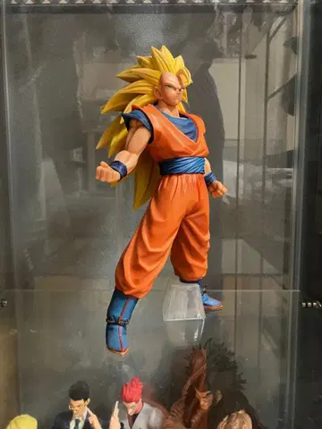 드래곤볼 슈퍼 사이어인 3 손오공 피규어