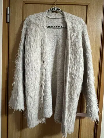 리엔다 샤기 니트 가디건