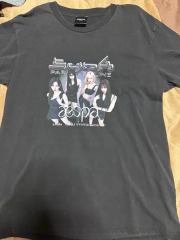 aespa synk Parallel Line 셔츠 L 사이즈