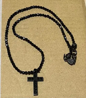 HYDE 착용 GEREZZA VAMPS 콜라보 목걸이 총 3점, 2점 덤