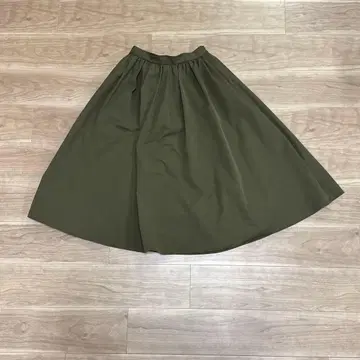 TOMORROWLAND 스커트