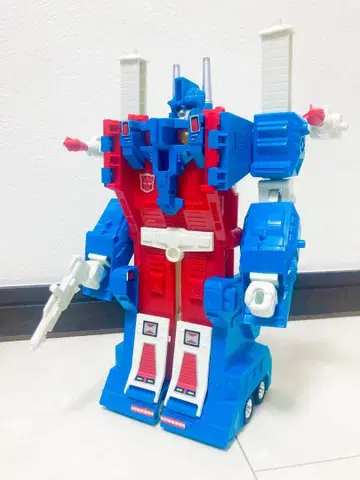 트랜스포머 G1 울트라 마그너스