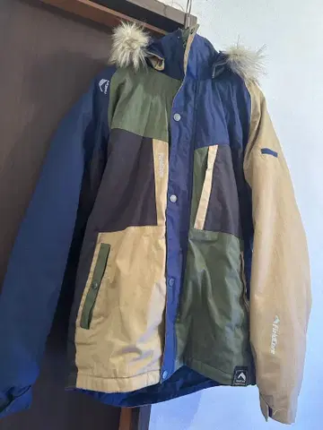 단종 인기 컬러 fild core 멀티 컬러 패치워크 자켓