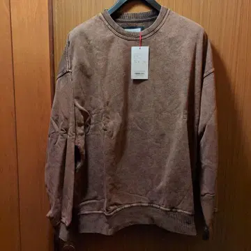 MAISON SPECIAL 브라운 맨투맨 2