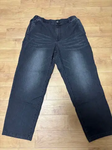 블랙 데님 팬츠