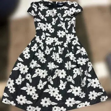 M.S. GRACY 꽃무늬 반팔 원피스 40사이즈 (슬림)