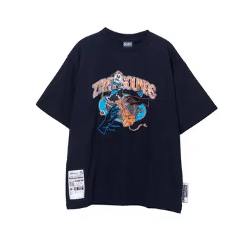 L 사이즈 계속 한밤중이면 좋을 텐데. T셔츠