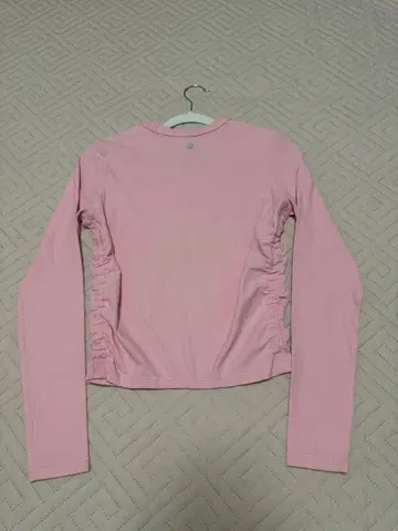 Lululemon 고품질 핑크 긴팔 상의 개더 포함 스트스 6/S