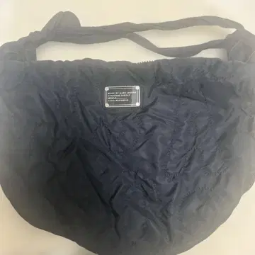 네이비 나일론 숄더백