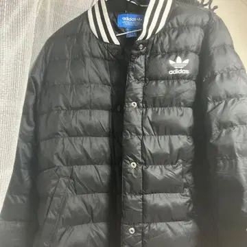 adidas 블랙 다운 자켓 XL 사이즈