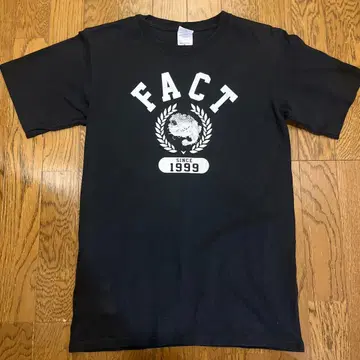 FACT T셔츠 S 사이즈