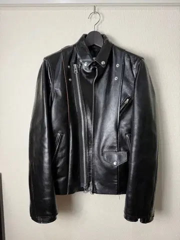 sacai 레더 재킷 25AW