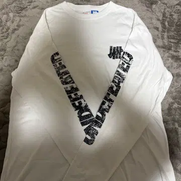 Undefeated Champion 긴팔 T셔츠 M