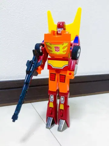 트랜스포머 2010 로디머스 콘보이 G1