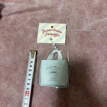 Gelato Pique 홀리데이 참