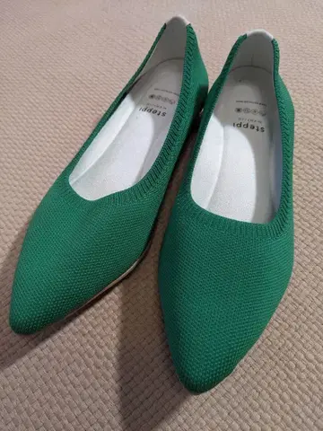 [새상품] steppi 그린 플랫슈즈 스틸레토 펌프스