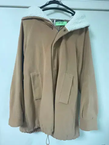 Ciaopanic 보아 후드 베이지 무스탕 코트